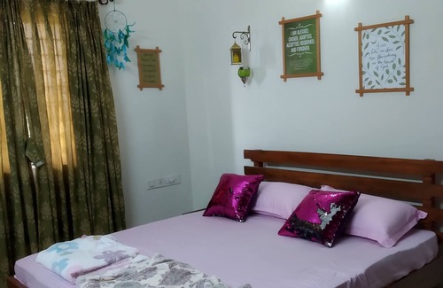 Jalahalli Apartment | 2 private rooms out of 3 bhk - Corporate Sheters