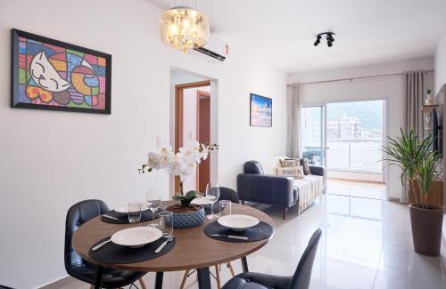 Centro Apartment | 2 QUARTOS com Churrasqueira na Varanda, Piscina, Garagem interna, WiFi 500mbps, Ar Condicionado e Telas de Proteção