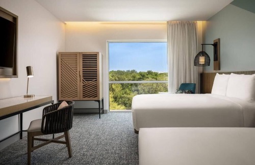 Otrobanda Hotel | 2 Queen Beds, Courtyard Curacao, Outdoor Pool, Central Willemstad