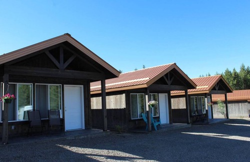 Island Park Ski Chalet | 2 Queen Beds, Full Bathroom, Shared Hot Tub, WIFI