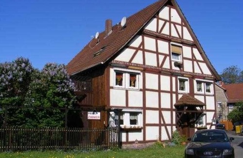 Veckerhagen Apartment | 2-room apartment (40m²) - Old half-timbered house - Family David