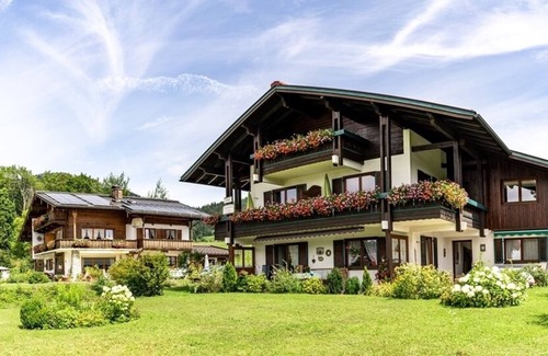 Groissenbach Apartment | 2-room apartment, eat-in kitchen, sep. Living room and bedroom, large bathroom and infrared cabin