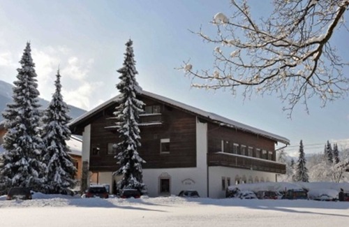 Rottach Apartment | 2-room apartment with 68m² - .Ferienwohnungen Kraus
