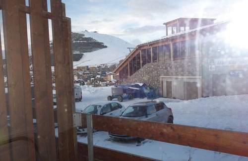 Eclose-Est Apartment | 2-ROOM APARTMENT + MOUNTAIN CORNER-ECLOSE EST