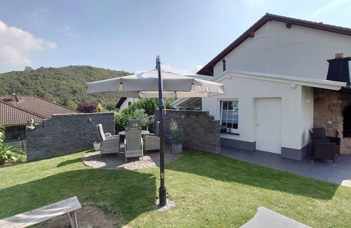 Merxheim Apartment | 2-room apartment in an idyllic near-by region completely renovated