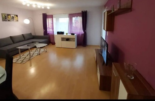 Hockenheim Apartment | 2 ROOM APARTMENT RENOVATED