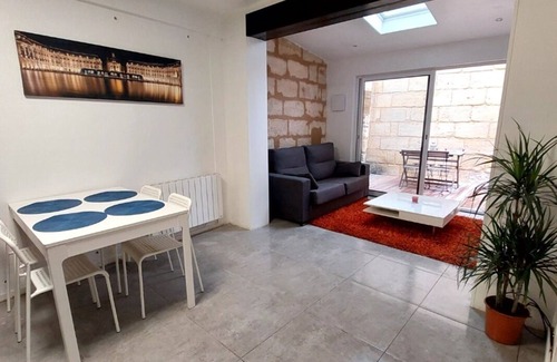 Saint-Michel - Nansouty - Saint-Genes Apartment | 2 room apartment with garden