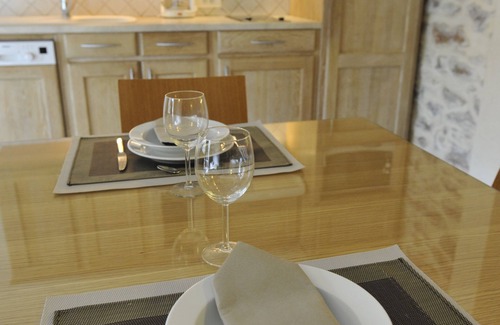 La Croix des Gardes Apartment | 2-room apartment with terrace 800 meters from the beaches