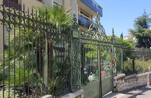 Fabron Condo | 2-room apartment with terrace 200m from the beach