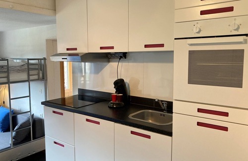 Avoriaz Apartment | 2-room cabin apartment for 6 people in the heart of the resort, near the supermarket and kids' village