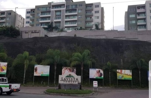 Juan Montalvo Apartment | 2 room department (5 people), in exclusive area