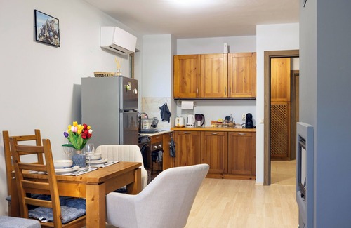 Shiligarnika Apartment | 2-room Forest Retreat—Fireplace/Veranda/BBQ/Views
