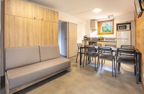 Saint-Leger-les-Melezes House | 2 Room Apartment 5 People 1 Baby Garden Level