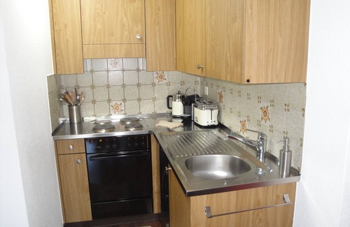 Taesch Apartment | 2 Room, Kitchen, South Balcony, Pool, Covered Parking In Quiet Täsch (zermatt)