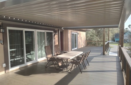 Fernandina Beach Apartment | 2 Room suite & huge deck with sunset views.nJust 7 Minutes walk to Seaside Parkn