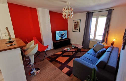 Le Port-Marly Apartment | 2 rooms apartment 18 minutes from the Palace of Versailles