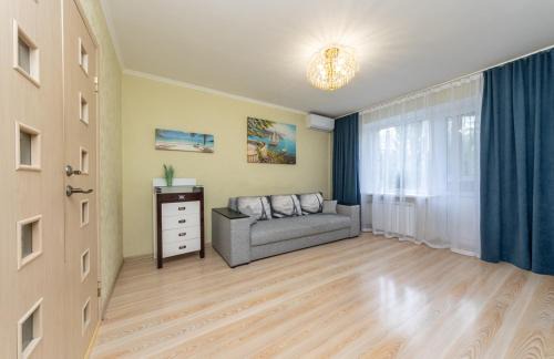 Holosiivskyj Apartment | 2 rooms apartment near metro Teremky