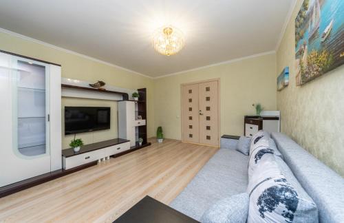 Holosiivskyj Apartment | 2 rooms apartment near metro Teremky