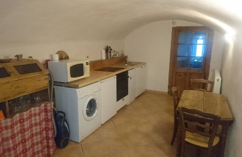 Thorame-Haute House | 2 rooms in a village house