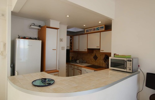 Old Town Apartment | 2 rooms, Quai Des Etats Unis Nice, exceptional view of the sea