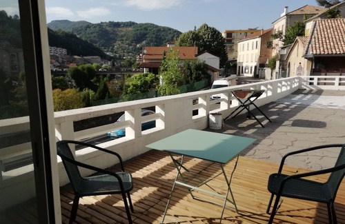Vals-les-Bains Apartment | 2 rooms +terrace ideal for curists