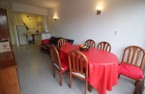 Mar del Plata Apartment | 2 rooms with an outbuilding and a view of Plaza Colón