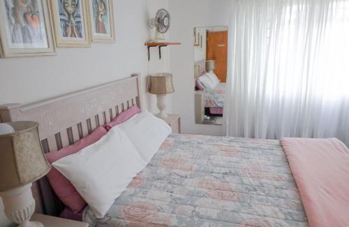 Van Dyks Bay House | 2 Sisters Retreat