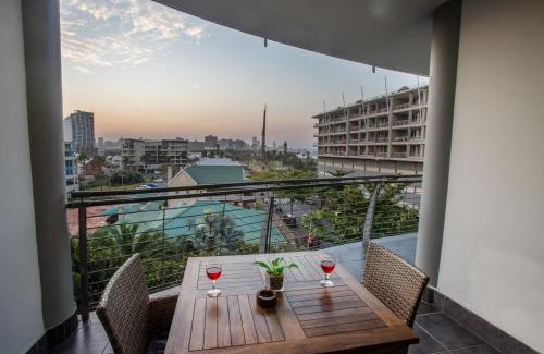 Durban Point Apartment | 2 Sleeper with King Bed at Point Waterfront