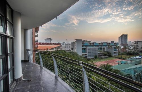 Durban Point Apartment | 2 Sleeper with King Bed at Point Waterfront