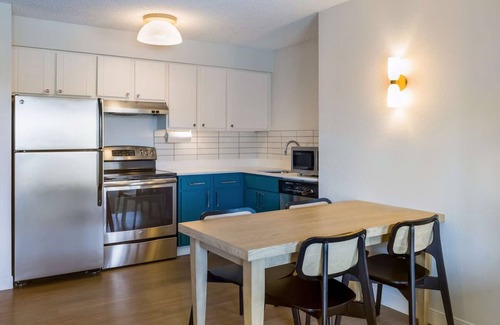 Oyster Point Hotel | 2 Spacious Good-Value Accommodations! Near San Francisco Zoo, Free Breakfast