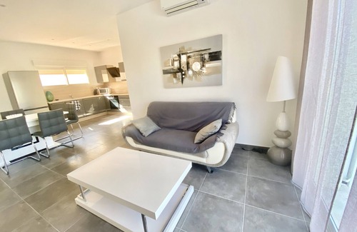 Saint-Florent Villa | 2-standing seaside villa, breathtaking view of the Gulf of Saint Florent