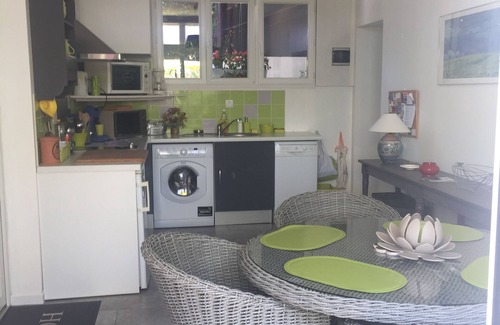 Arbonne Apartment | 2-star apartment in a villa: pool, close to beaches, Biarritz, and golf courses