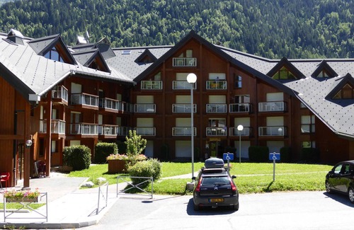 Les Contamines-Montjoie Apartment | 2-Star Studio for 4 in Les Hameaux du Lay, 200m from Ski Lifts