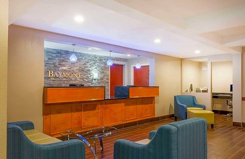 Georgetown Hotel | 2-Star Hotel ∙ Baymont by Wyndham Georgetown