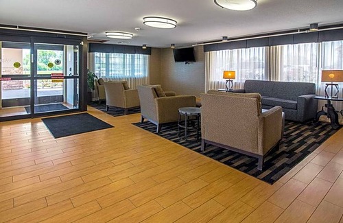 Williston Hotel | 2-Star Hotel ∙ Quality Inn Williston