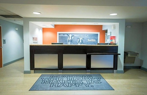 Clarks Summit Hotel | 2-Star Hotel ∙ Hampton Inn Clarks Summit