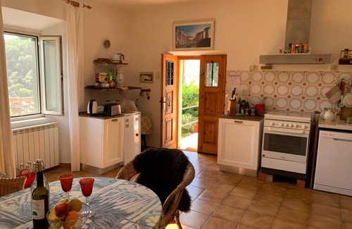 Mazzano Romano House | 2-storey vacation home with 2 large terraces and sensational views
