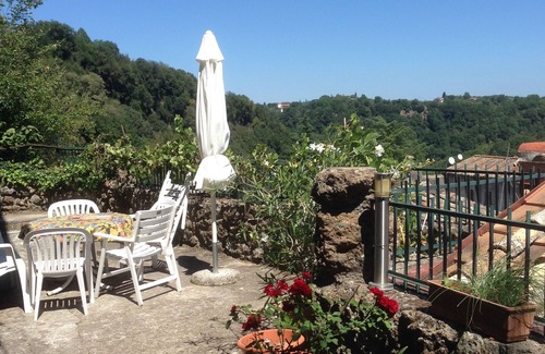 Mazzano Romano House | 2-storey vacation home with 2 large terraces and sensational views