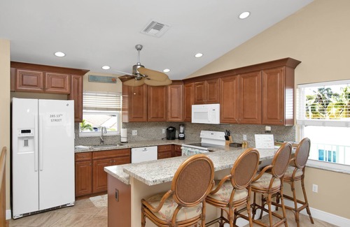 Coury House | 2 story home w/7 bedrooms,4 baths, private pool, 60ft of dockage, ample parking