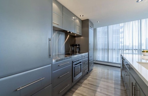 Beltline Condo | 2 Story luxury penthouse in downtown Calgary