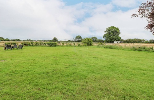 Hainford Cottage | 2 Stud Cottage