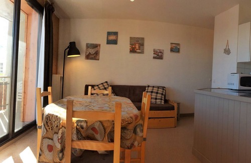 La Toussuire Apartment | 2* Studio in La Toussuire, 5 pers, near slopes, Free WiFi