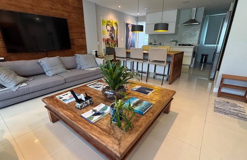Barra da Tijuca Apartment | 2 Suites + Office overlooking P. Gávea. Jd. Oceanic