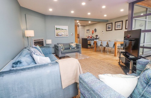 Pentraeth House | 2 THE QUAY, pet friendly, character holiday cottage in Pentraeth