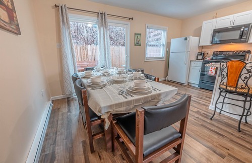 Saylorsburg House | 2 Townhomes near Hiking & Fun!*Dogs OK*Fireplace*