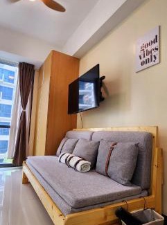Pinagsama Apartment | 2 Unique Side-by-Side Studios Vibrant & Zen at Viceroy BGC
