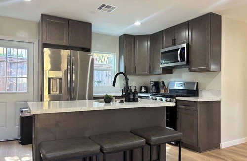 National City House | 2-Unit 6BR Property | Pool & Jacuzzi | Near Downtown