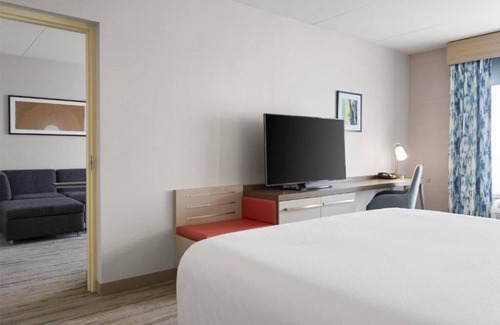 Albuquerque Hotel | 2 Units | King Suite + Sofabed | Enjoy the Pool & Dining