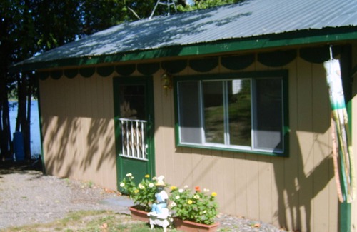 North Hero Cottage | 2-waterfront cottages together sleep10+ and have no other house in sight PRIVACY