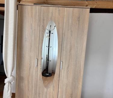 Crumstadt Apartment | 2 Zimmer Monteur- und Ferienwohnung mit kleinen Wintergarten